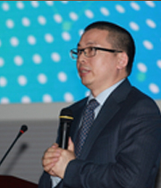 谢志华